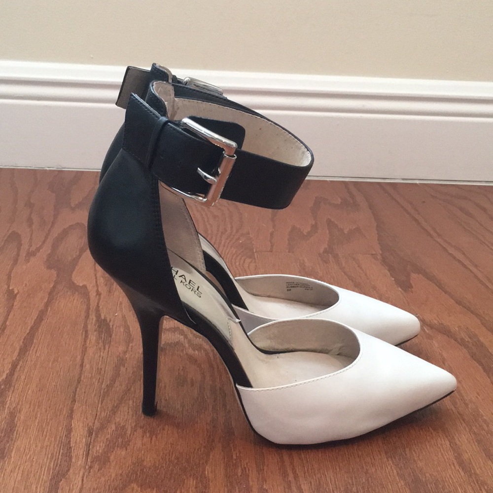 Michael Kors Brinkley Black and White Pumps